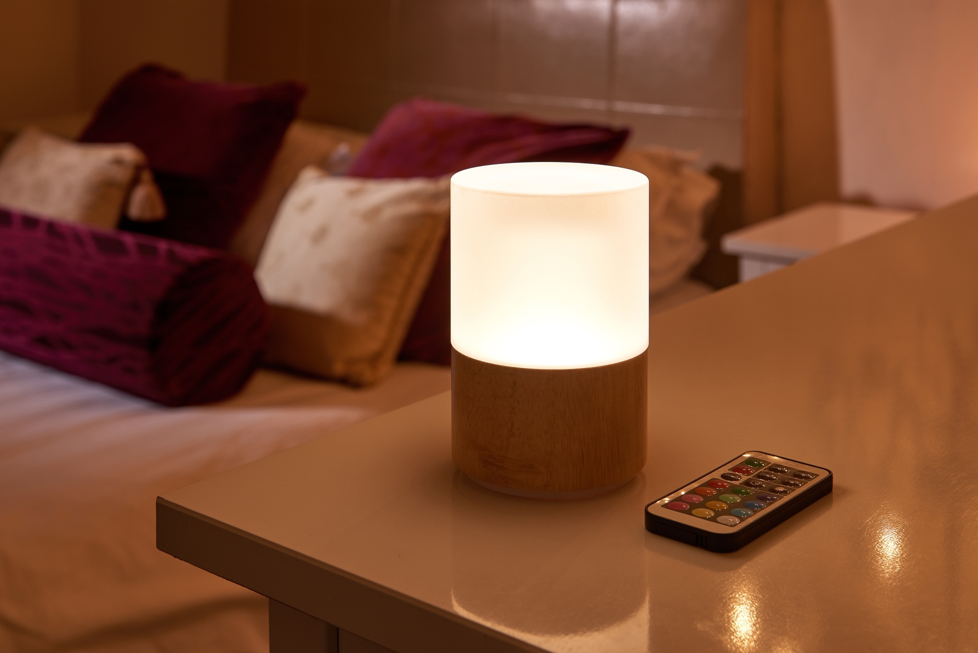 Auraglow Rechargeable Cordless Wireless Colour Changing LED Table Lamp