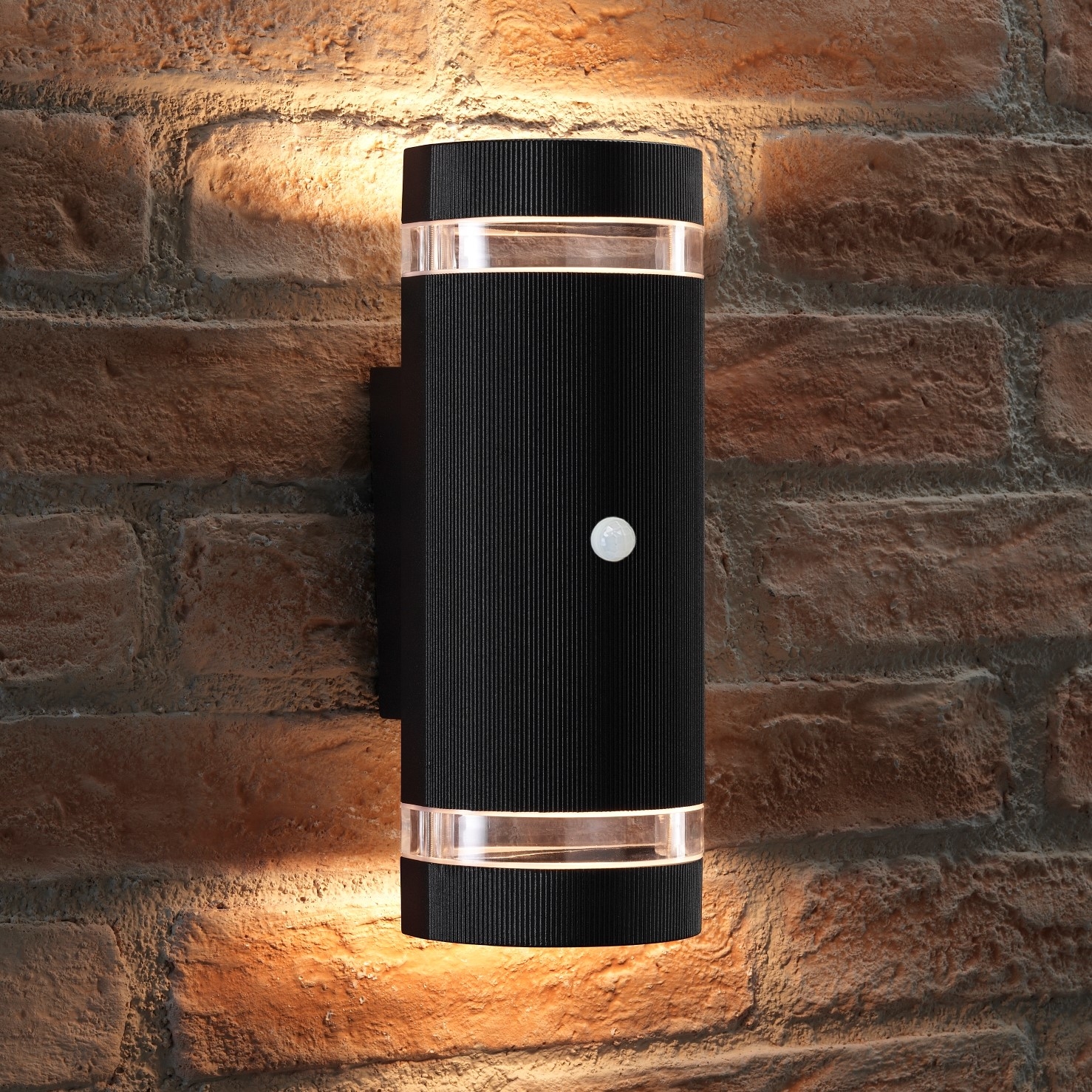 Litecraft Holme Black Lamp Outdoor Wall Light With Photocell Sensor 
